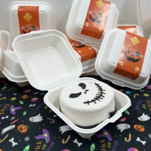 boo ghost cake